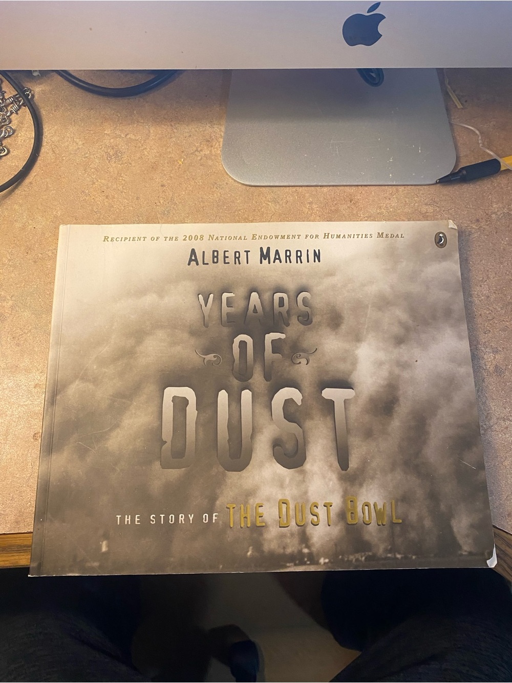 Years of Dust - The Story of the Dust Bowl. Y Albert Marrin